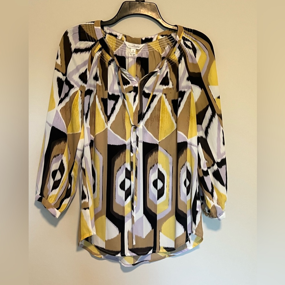 Charming Charlie boho top with single front tie. Great for work, casual summer.